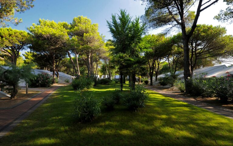 Lodging-Bungalow-2-Dei-Fiori