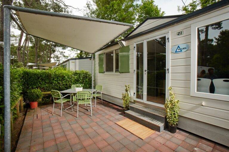 03-Chalet-Sole-21-30-Camping-Dei-Fiori