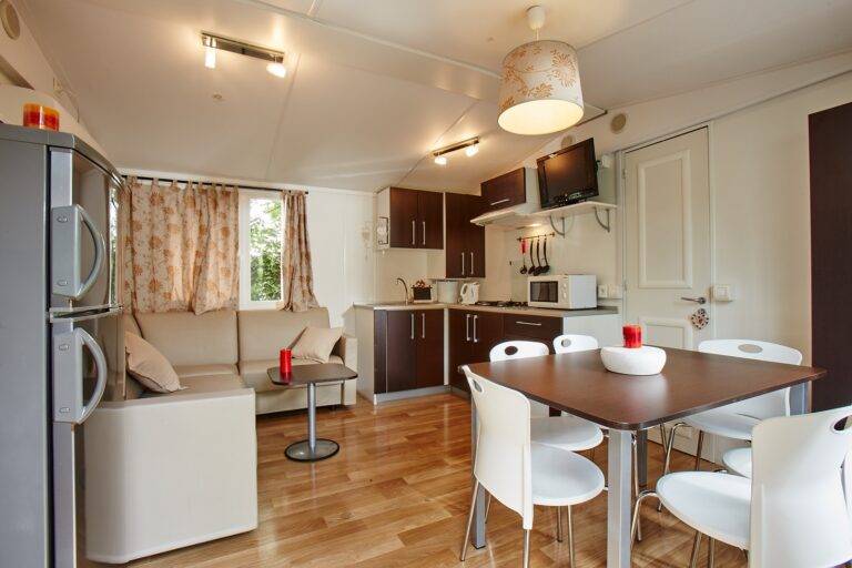 04-Chalet-Sole-21-30-Camping-Dei-Fiori