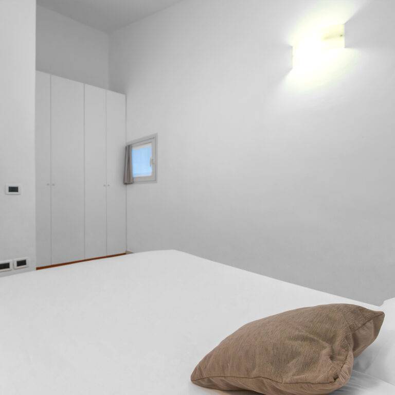 05_Bungalow_Garden-Central-1