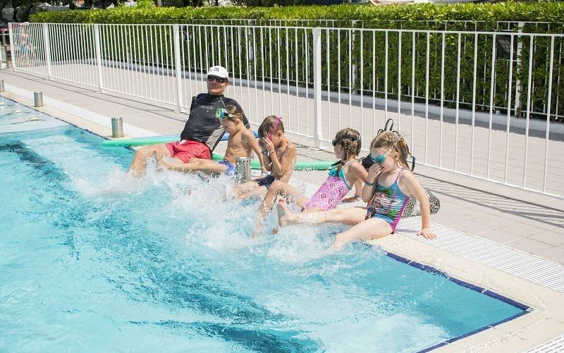 06-Schwimmen-Lernen-Camping-Dei-Fiori